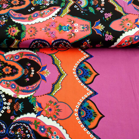 25988 Blusen, Bordür