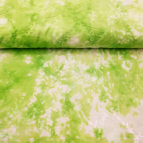 25988 Blusen, Bordür