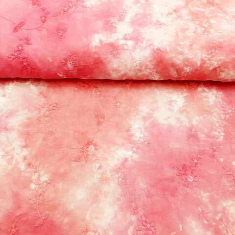 25988 Blusen, Bordür