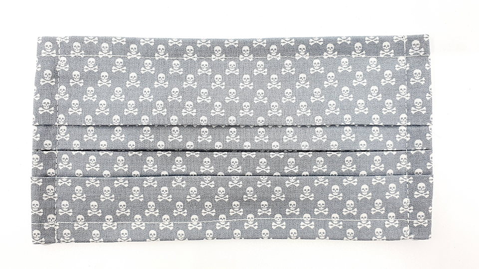 Maske 4 hellgrau.jpg